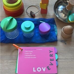 Lovevery Play Kit “The Explorer” 9-10 Months
